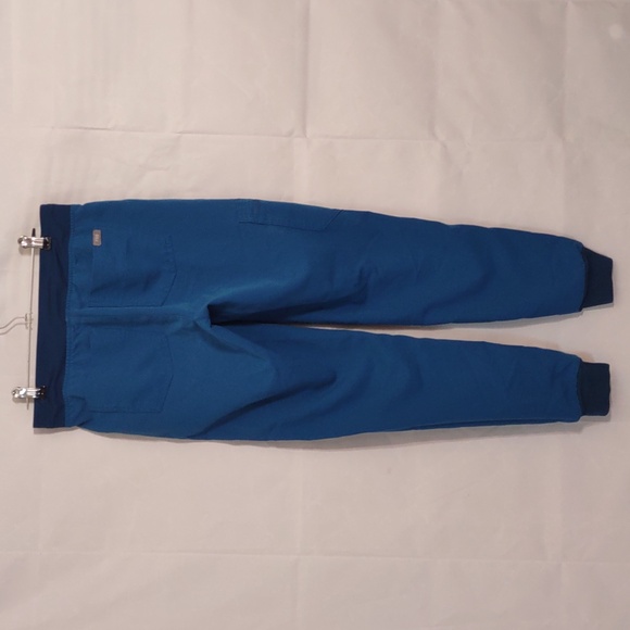 Figs Zamora Jogger - Alps - Picture 2 of 3